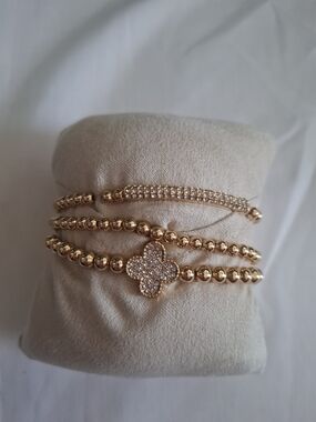 Gold Crystal Clover Bead Bracelet Set - Women